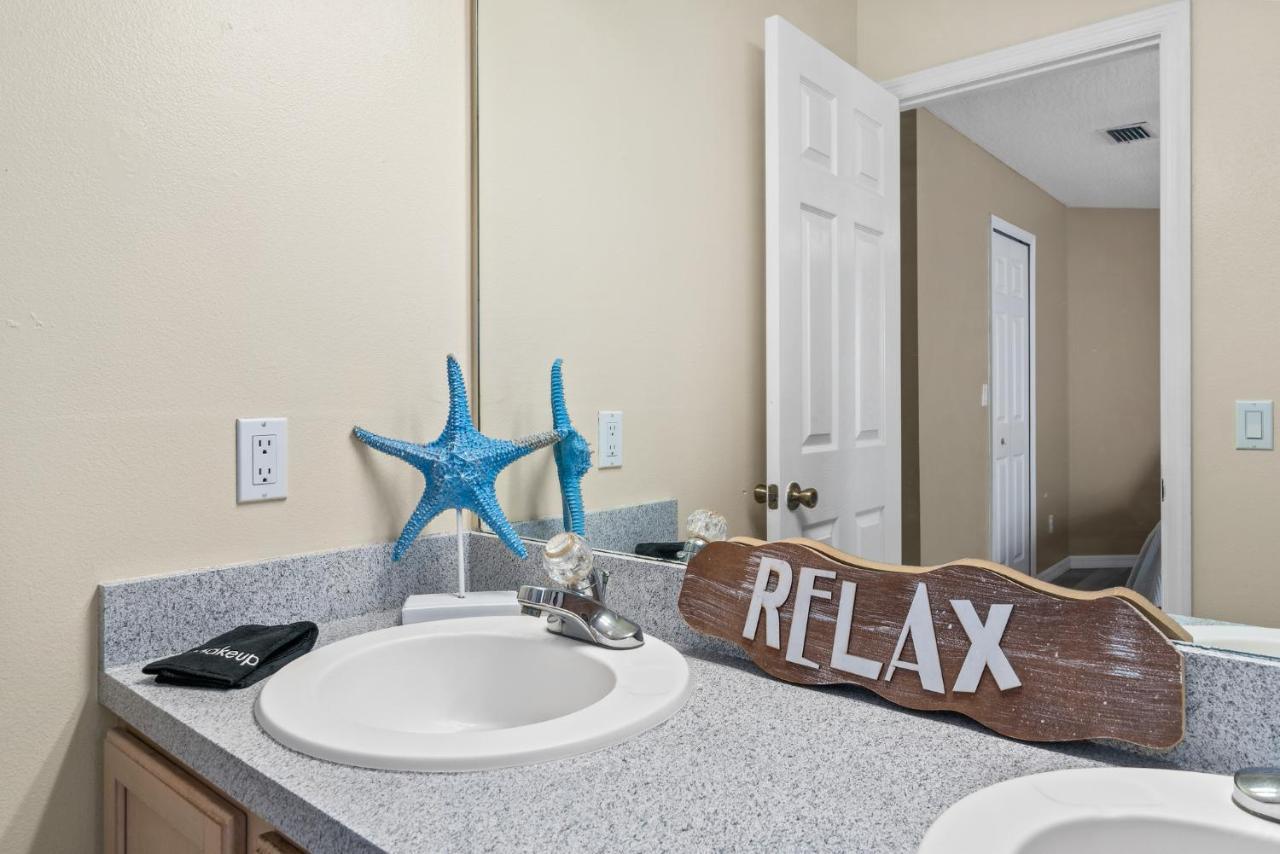 Heart Of The Waves: Beachside 3br Retreat With Hot Tub Holiday home *